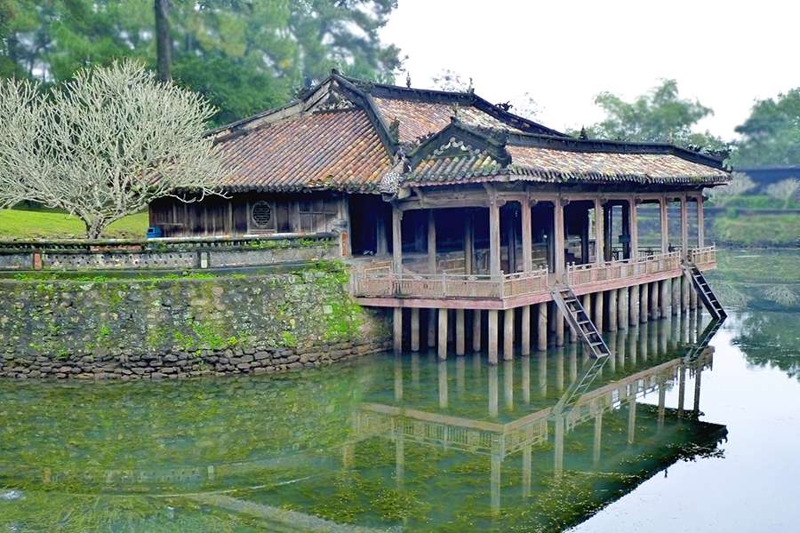 Hue River Cruise, Royal Tombs and Folk Song