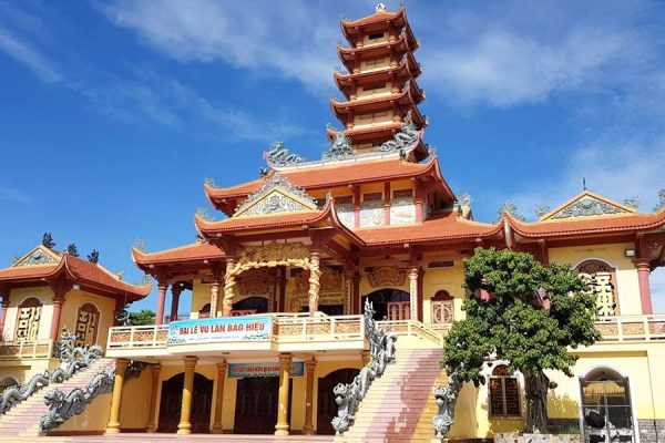 Long Khanh pagoda -Quy Nhon shore tour