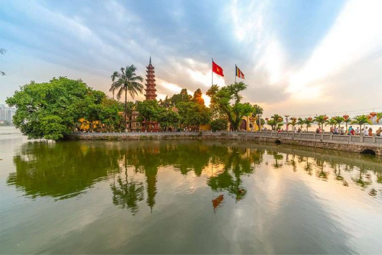 West Lake-Hanoi shore excursions