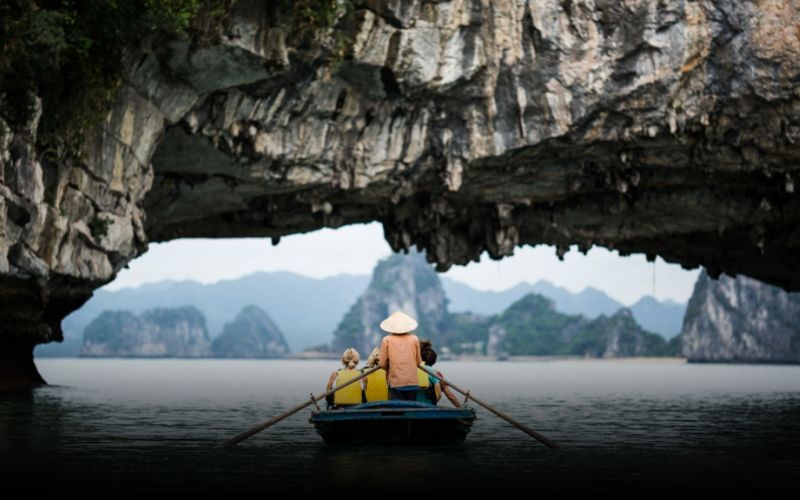 Shore excursions in Vietnam, Halong bay